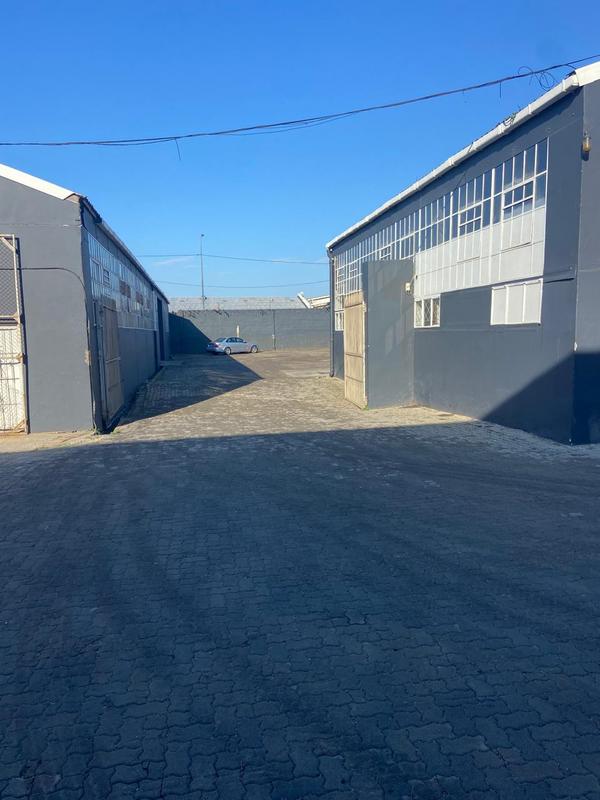 To Let commercial Property for Rent in Deal Party Eastern Cape